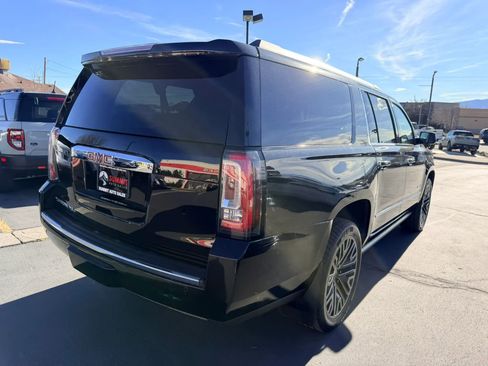 Used 2019 GMC Yukon XL Denali w/ Denali Ultimate Package AWD/4WD image 4