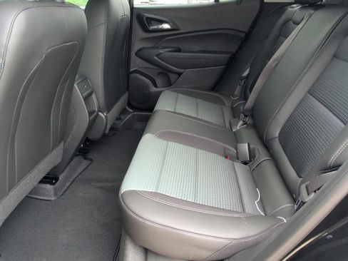 New 2026 Chevrolet Trax LT w/ Driver Confidence Package FWD image 6