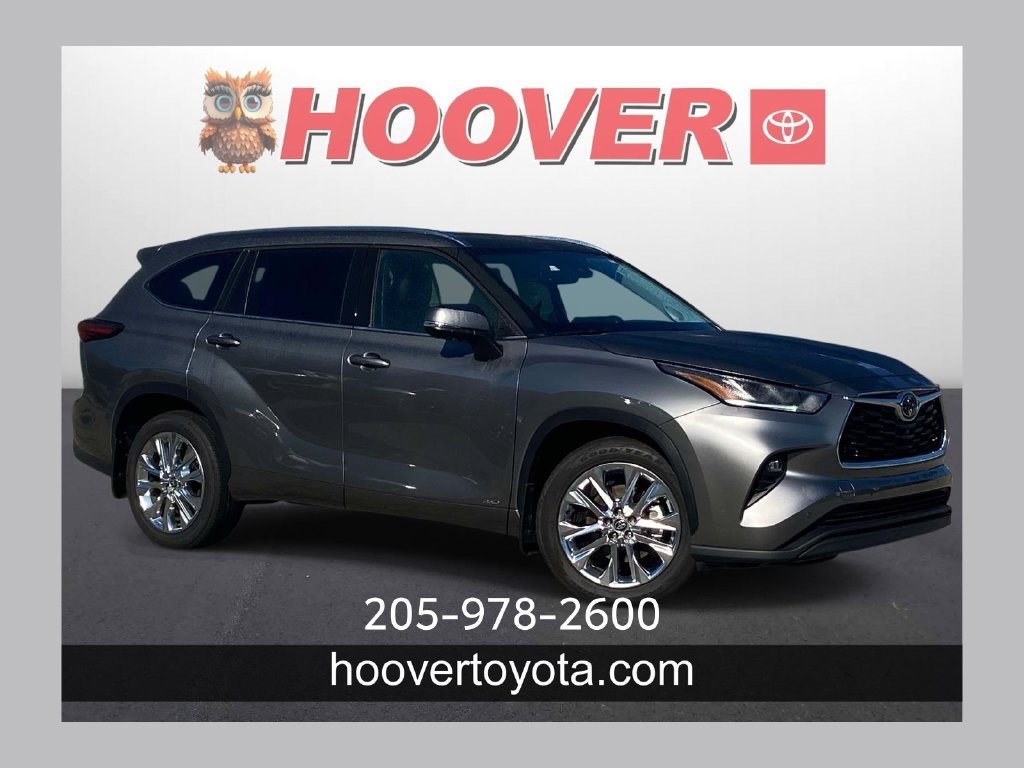 Used 2026 Toyota Highlander Limited AWD/4WD image 1