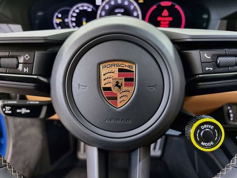 Used 2026 Porsche 911 GT3 RWD image 21
