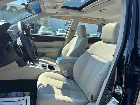 Used 2012 Subaru Legacy 2.5i Limited image 10