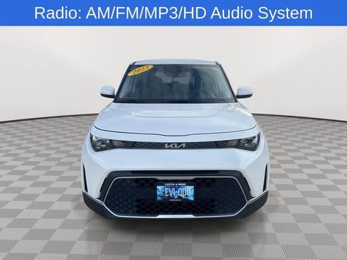 Certified 2023 Kia Soul S image 3