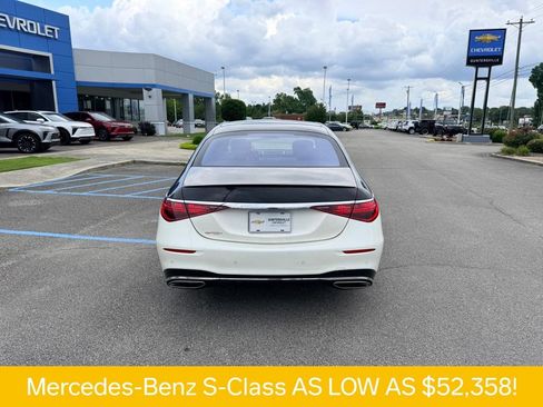 Used 2022 Mercedes-Benz S 500 4MATIC w/ AMG Line Package image 5