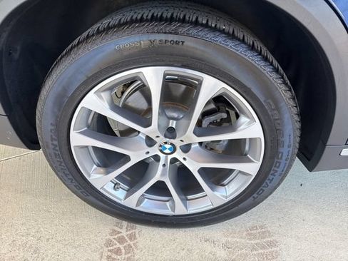Used 2019 BMW X5 xDrive40i w/ Convenience Package AWD/4WD image 39