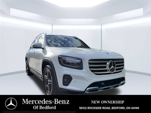 Used 2026 Mercedes-Benz GLB 250 4MATIC image 7