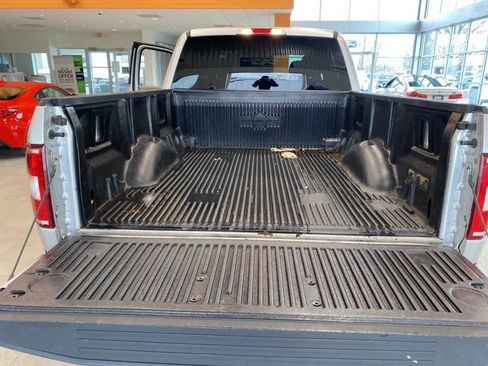 Used 2019 Ford F150 XLT w/ Trailer Tow Package image 28
