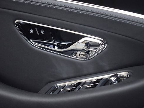 New 2025 Bentley Continental GT image 36