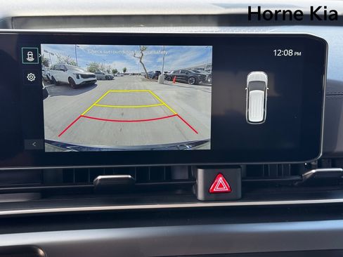 New 2026 Kia Carnival image 16