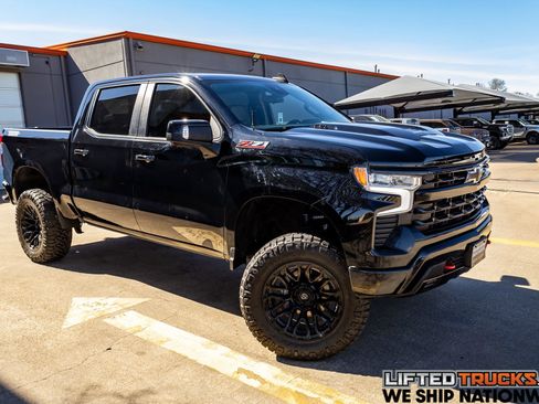 Used 2022 Chevrolet Silverado 1500 LT Trail Boss w/ LT Trail Boss Premium Package image 1