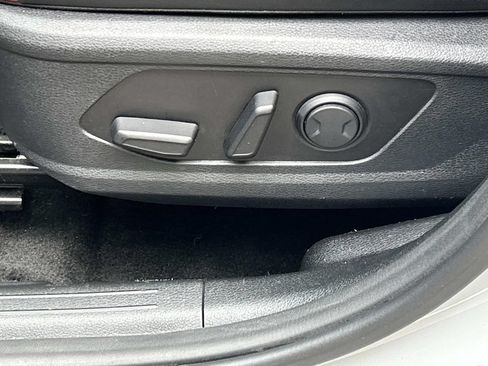 Used 2024 Kia Sportage SX FWD image 18