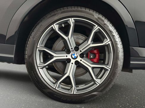 Used 2023 BMW X6 xDrive40i AWD/4WD image 17