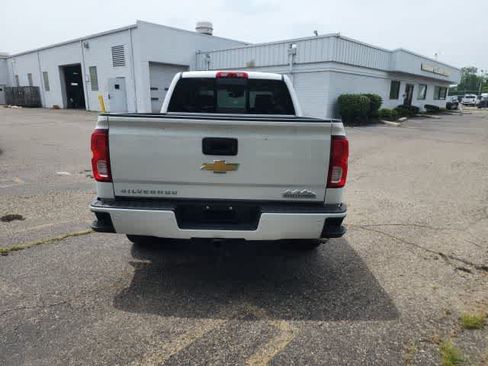 Used 2018 Chevrolet Silverado 1500 High Country w/ LPO, Protection Package AWD/4WD image 19