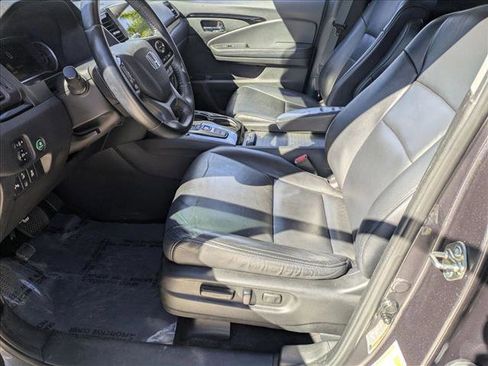 Used 2019 Honda Pilot Touring image 14