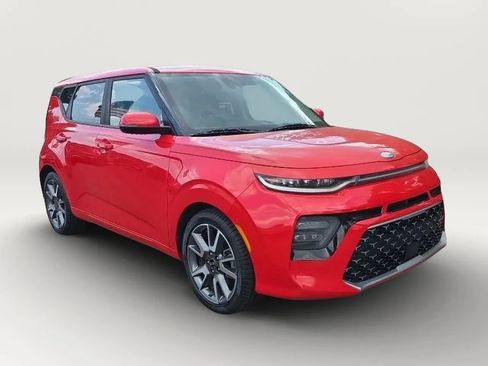 Used 2020 Kia Soul GT-Line Turbo FWD image 3