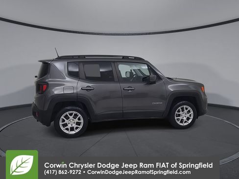 Used 2020 Jeep Renegade Latitude w/ Popular Equipment Group AWD/4WD image 16
