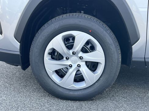 New 2025 Toyota RAV4 LE image 5
