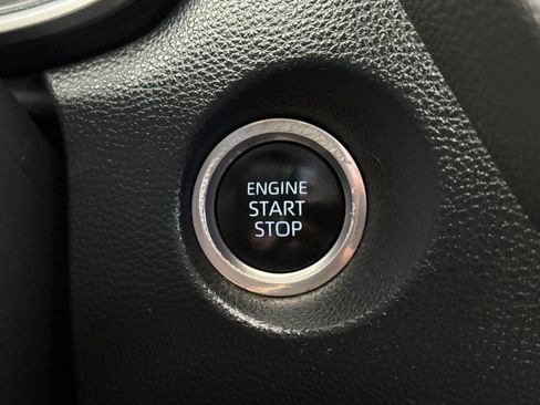 Used 2023 Toyota Corolla Cross XLE AWD/4WD image 24