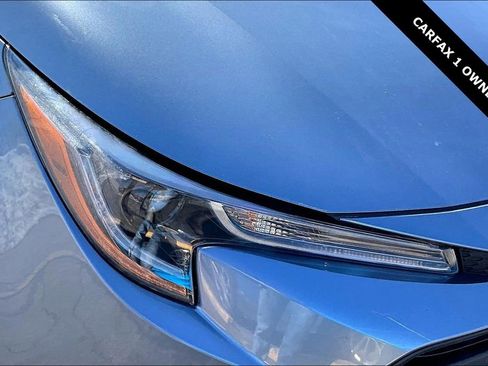 Used 2025 Toyota Corolla LE FWD image 30