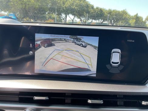 Used 2025 Kia Telluride S AWD/4WD image 40