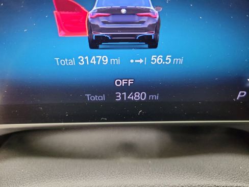 Used 2023 BMW i4 eDrive35 w/ Premium Package image 27