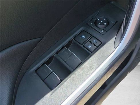 Used 2025 Toyota RAV4 XLE w/ Convenience Package FWD image 12