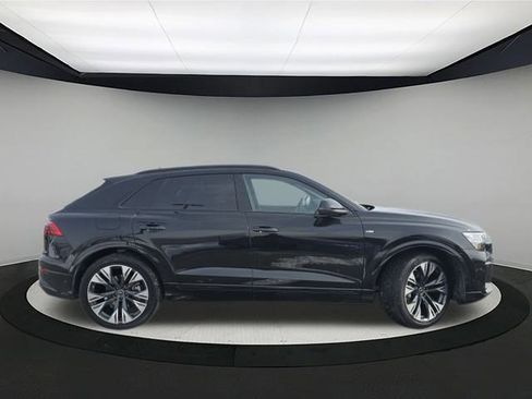 New 2026 Audi Q8 Premium Plus image 8