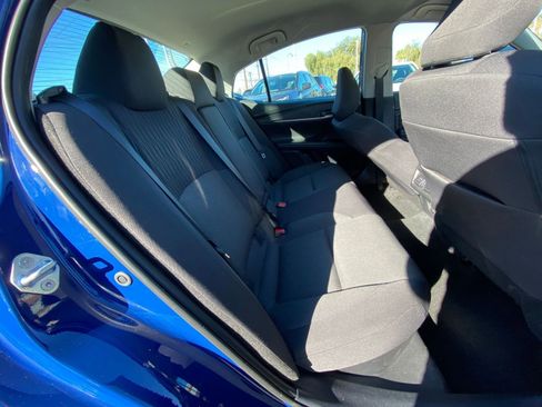 Used 2025 Toyota Camry LE image 39