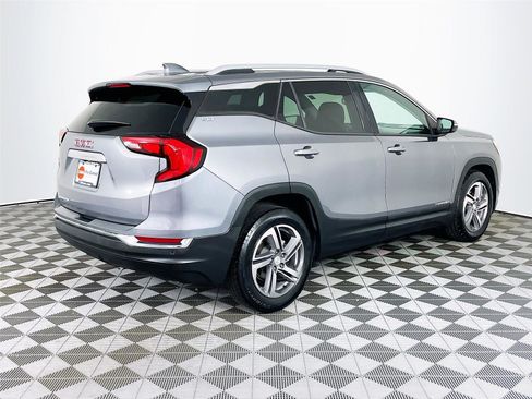 Used 2018 GMC Terrain SLT w/ Preferred Package FWD image 9