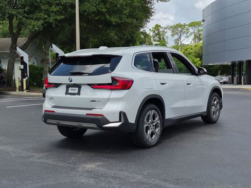 Used 2023 BMW X1 xDrive28i w/ Premium Package AWD/4WD image 9
