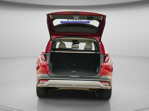 Certified 2025 Hyundai Tucson SEL image 10