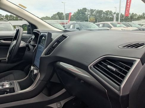 Used 2024 Ford Edge SE AWD/4WD image 34