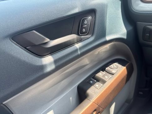 Used 2024 Ford Maverick Lariat AWD/4WD image 25