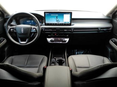 Used 2025 Lincoln Corsair FWD w/ Equipment Group 101A image 2