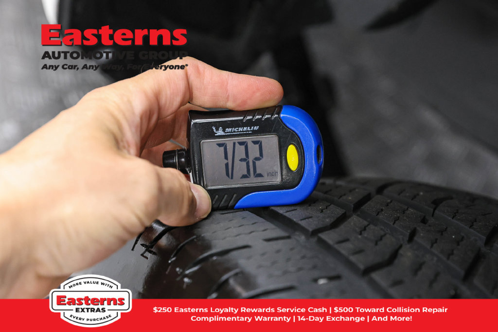 Used 2025 Toyota Tacoma SR RWD image 23
