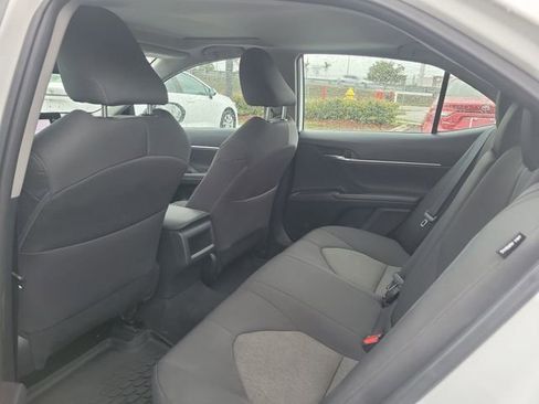 Used 2024 Toyota Camry LE w/ Convenience Package FWD image 17