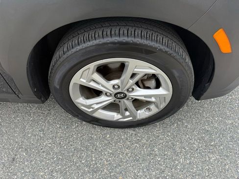 Used 2023 Hyundai Kona SEL w/ Cargo Package image 10