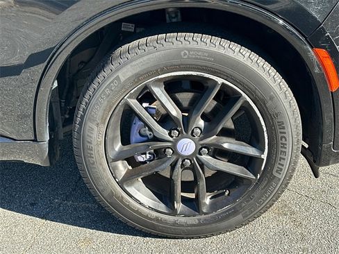 Used 2021 Dodge Durango GT image 12