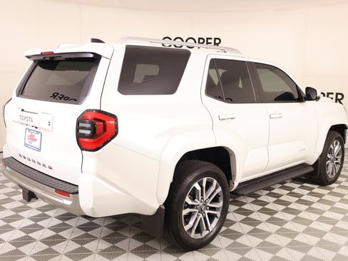 Used 2026 Toyota 4Runner Limited AWD/4WD image 21