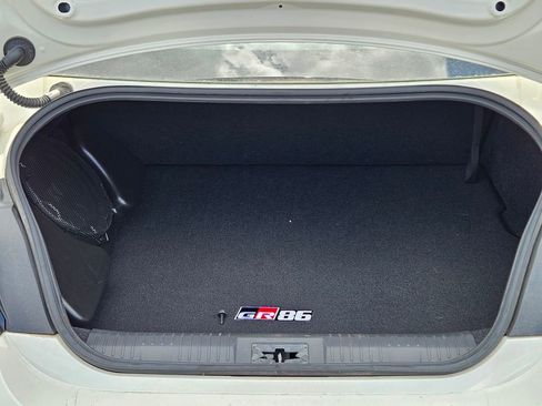 Used 2024 Toyota GR86 Premium w/ Performance Package RWD image 9