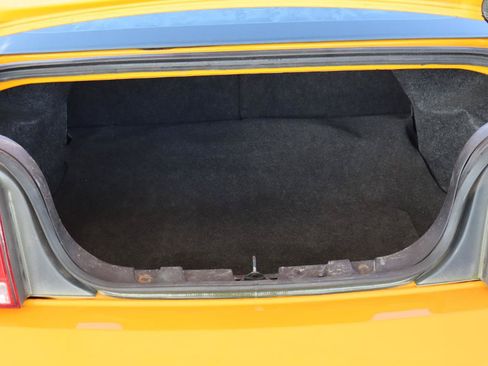 Used 2007 Ford Mustang GT RWD image 13