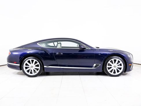 Used 2020 Bentley Continental GT AWD/4WD image 32