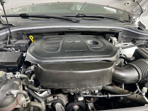 Used 2022 Jeep Grand Cherokee Laredo X image 30