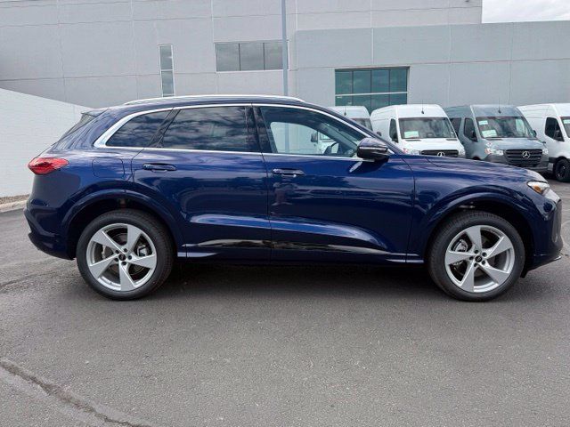 New 2026 Audi Q5 Premium Plus AWD/4WD image 6