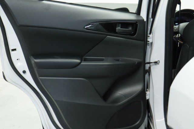 Used 2024 Mitsubishi Eclipse Cross LE AWD/4WD image 29