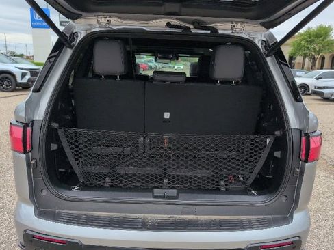Used 2026 Toyota Sequoia Platinum AWD/4WD image 24