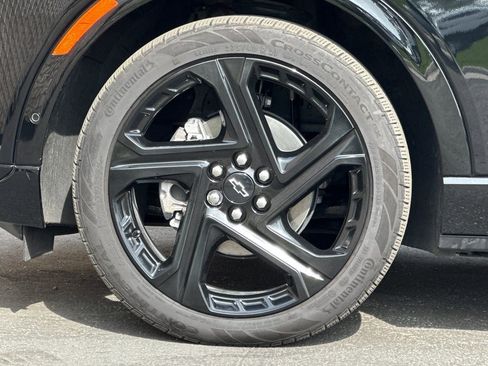 Used 2024 Chevrolet Equinox EV RS image 30