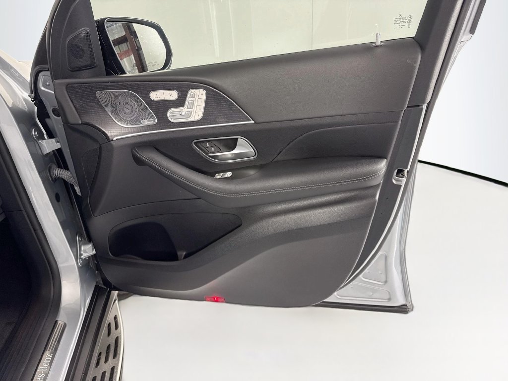 Certified 2023 Mercedes-Benz GLS 450 4MATIC image 26