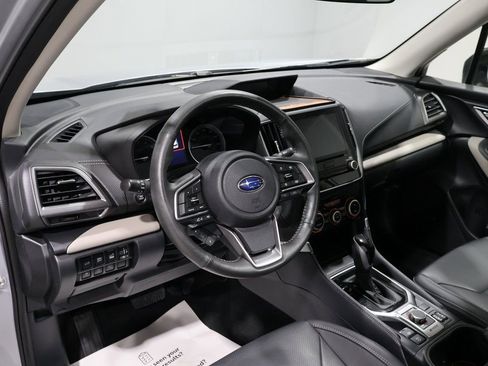 Used 2023 Subaru Forester Limited image 16