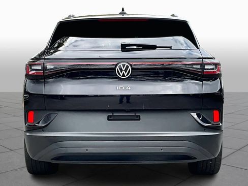 Used 2023 Volkswagen ID.4 Pro S image 4