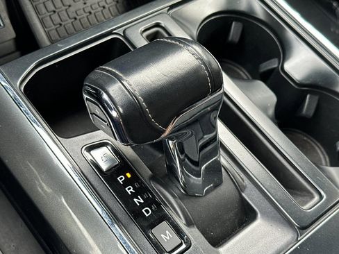 Used 2023 Ford F150 Lariat image 25